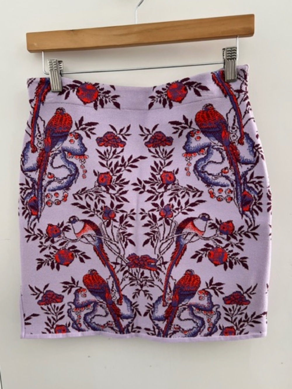 VIAVAI ALESSA LILAC BIRD SKIRT,  Like New! Size Large